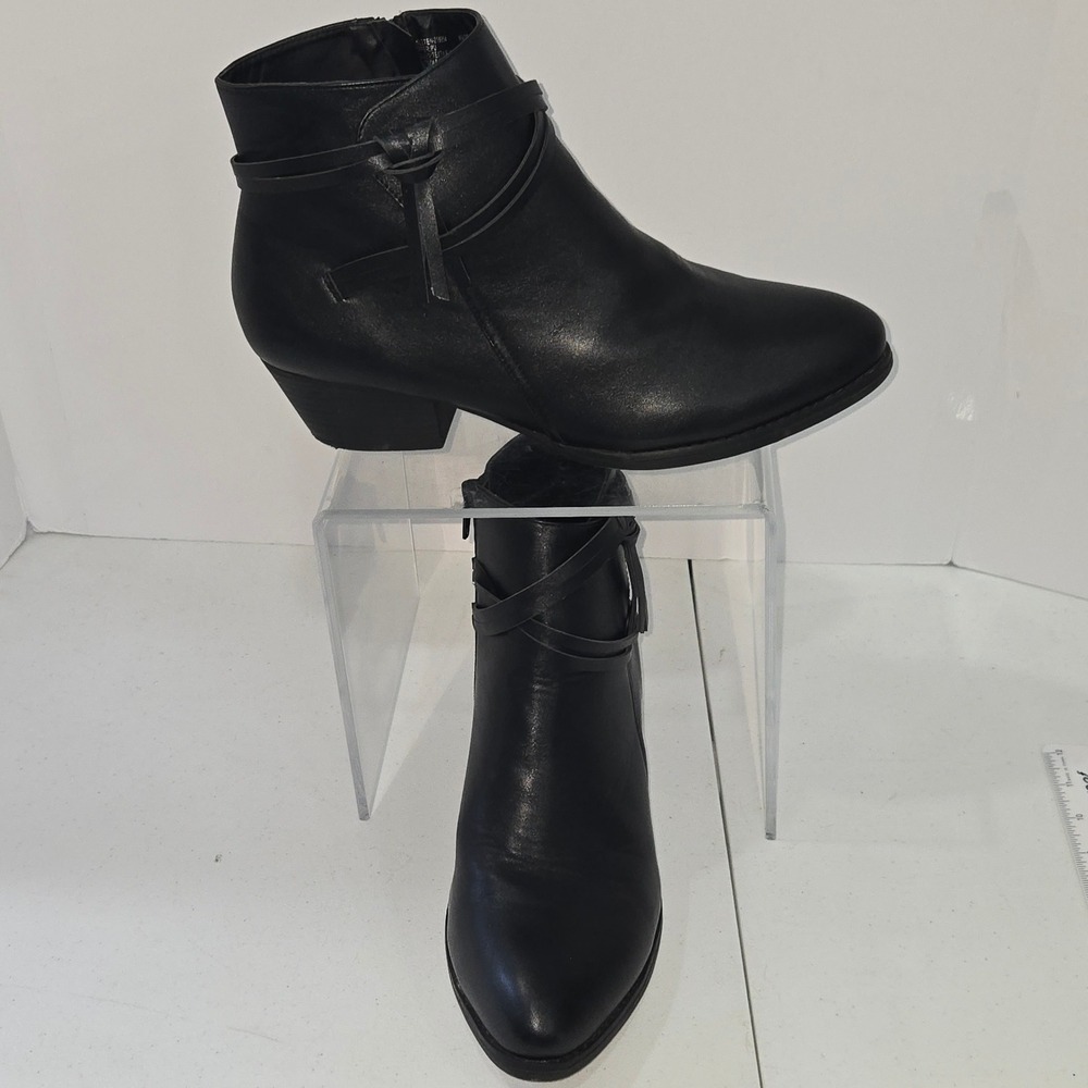 Cloudwalkers Halsten Black Ankle Boots Womens 13W Strappy Tassel Booties AD49